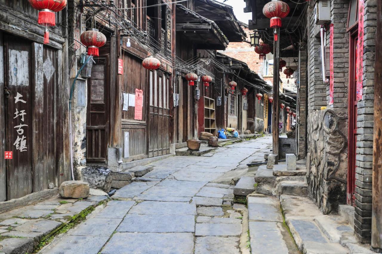 Wing Hotel Guilin- Pedestrian Street Exterior foto